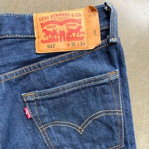 Levi's Men's Straight Jeans in Indigo Blue